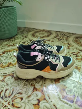 Tenis Pull&Bear Talla 37