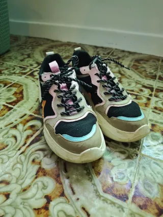 Tenis Pull&Bear Talla 37