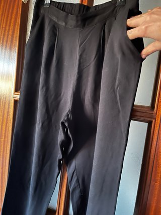 Pantalón bombacho negro