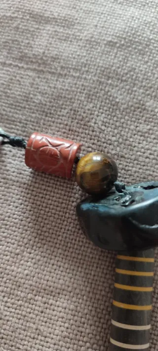 Collana etnica con pietre naturali