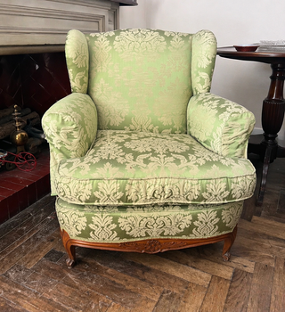 Sillón vintage tapizado verde casa herraiz