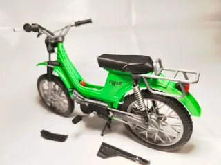 Maqueta Derbi Variant TT 1978 Verde