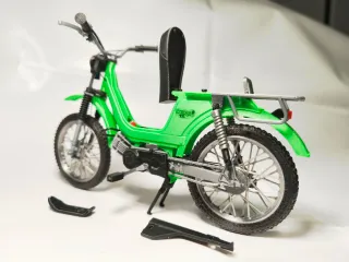 Maqueta Derbi Variant TT 1978 Verde