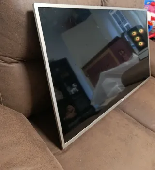 TV LED Philips 43 Plata