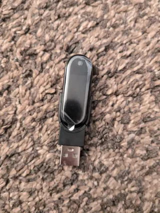 Pulsera inteligente con cargador
