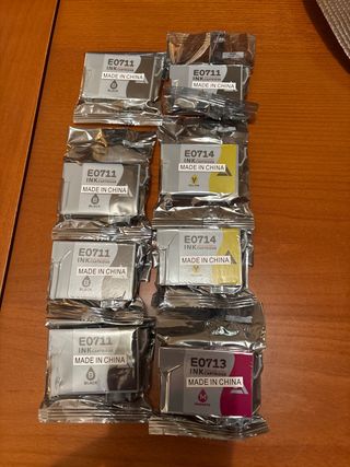 Cartuchos de tinta E0711, E0713, E0714