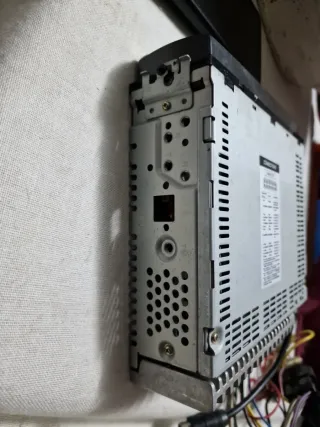 Caratula más radio 1 Dimm