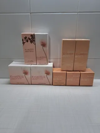 Lote 9 cajas perfume Yves Rocher Evidence