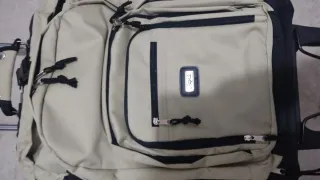 Mochila Maleta Beige y Negra
