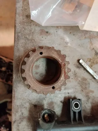 Hola busco piñón del cigueñal de Clio sport 3,