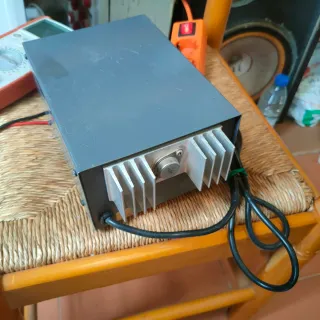 Fuente Alimentación Samlex RPS1205 5-7A