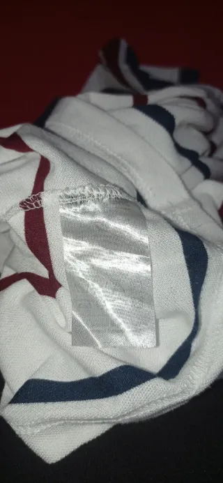 Polo Tommy Hilfiger Talla M Rayas