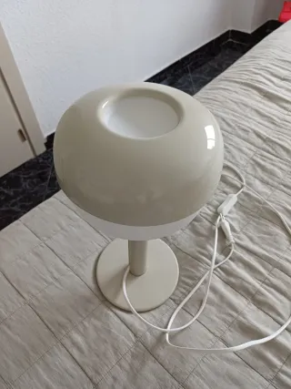 Lámpara de mesa Blasverk Beige/Blanco