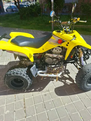 Quad Suzuki LTZ400 Amarillo