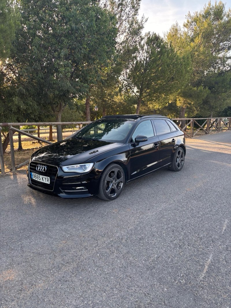 Audi A3 2015, foto 2