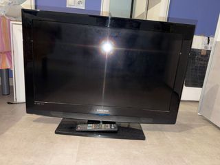 Televisor Samsung LE32B350F1W placa electroni rota