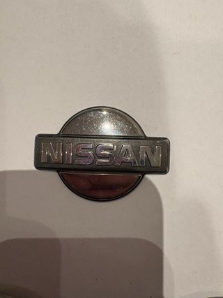 Emblemas Nissan