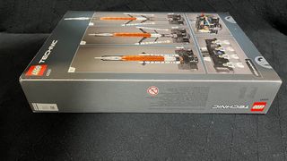 LEGO Technic 42221 NASA Artemis SLS