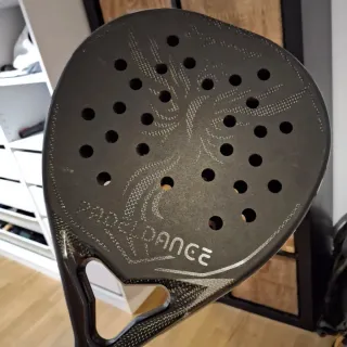 Pala de pádel edición limitada,fibra de carbono