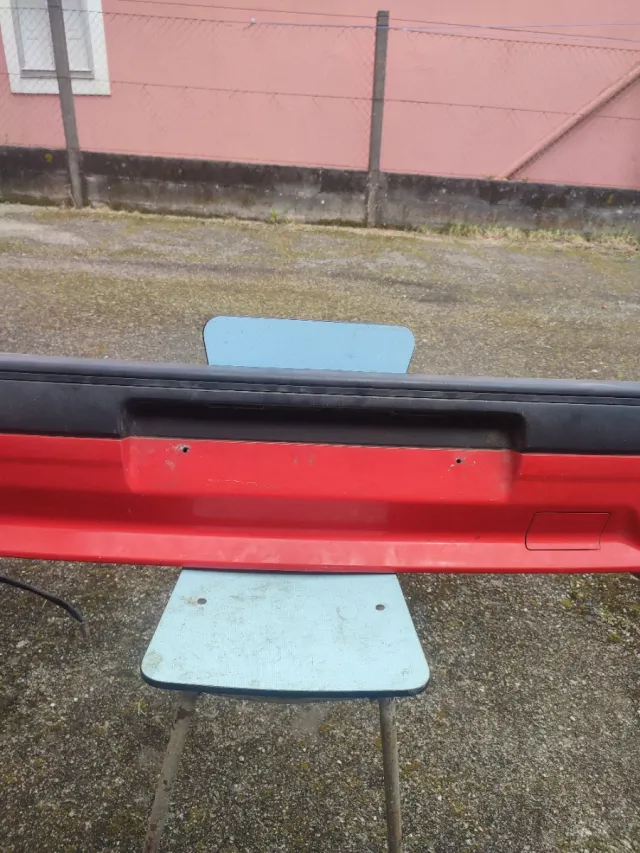 Defensa trasera Peugeot 106 Rallye/XSI