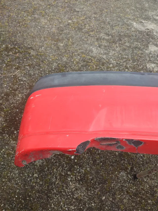 Defensa trasera Peugeot 106 Rallye/XSI