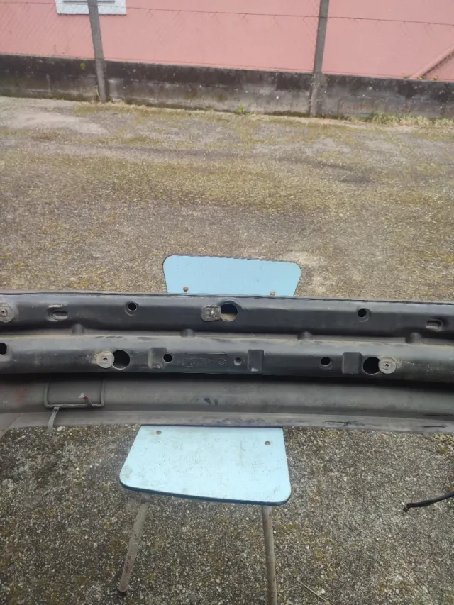 Defensa trasera Peugeot 106 Rallye/XSI