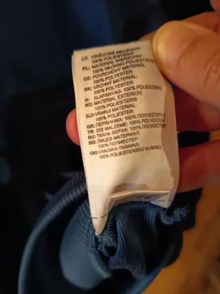 Track Jacket Adidas Azul y Negra.