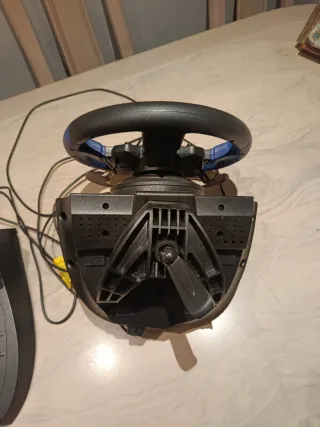 Volante Thrustmaster T50 + Project Cars 2