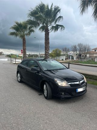 Opel Astra 2011