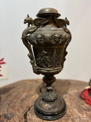 Copa ceremonial antigua