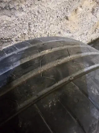 Llantas Mercedes