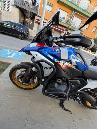 BMW 1300GS Azul y Blanca