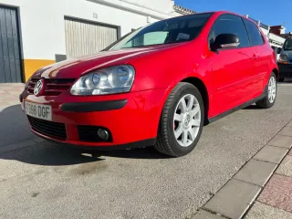 Volkswagen Golf 2005