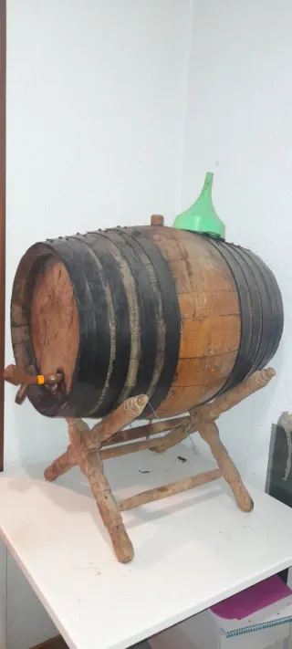 Barril de madera 65L para vino