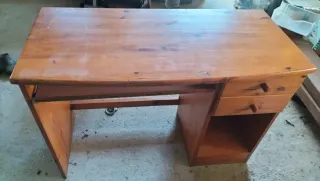Escritorio de madera
