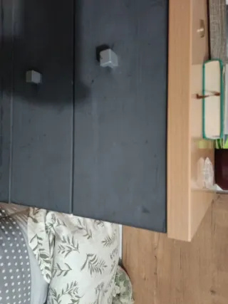 Cajonera de madera gris