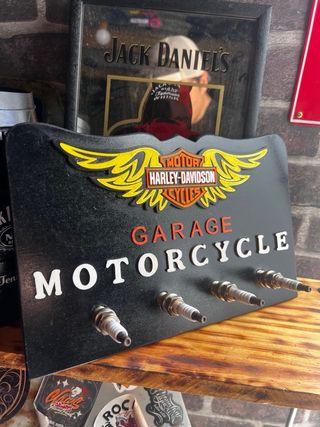 Cartel Harley-Davidson Garage Motorcycle