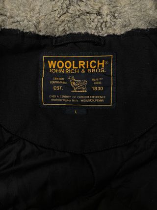Woolrich Thermolite Jacket Black Hooded Bomber