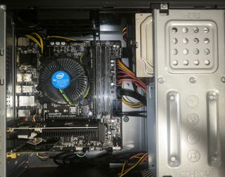 Ordenador i5 16GB RAM 240GB SSD GT710