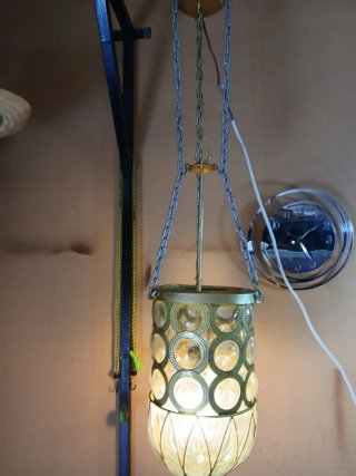 Farol colgante de cristal y metal
