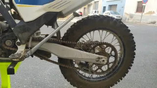 Husqvarna FE 250 enduro 2014