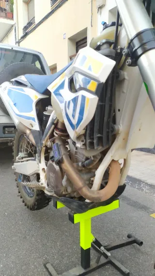 Husqvarna FE 250 enduro 2014