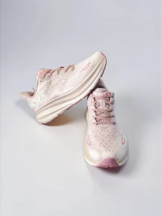 Hoka Clifton 9 Beige/Rosa Talla 41, 1,3