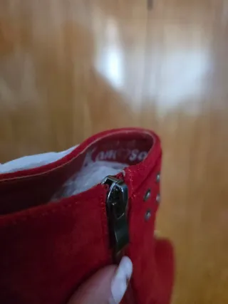 Botines rojos nuevos Talla 36