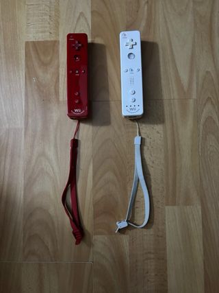 Consola Wii completa de juegos mandos y accesorios