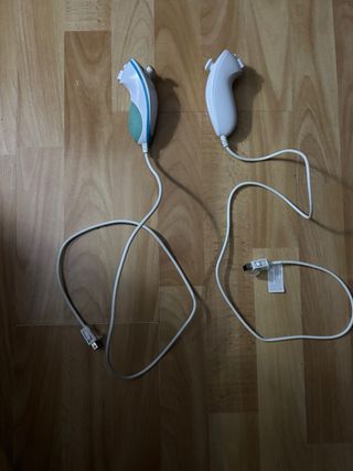 Consola Wii completa de juegos mandos y accesorios