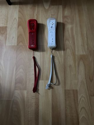 Consola Wii completa de juegos mandos y accesorios
