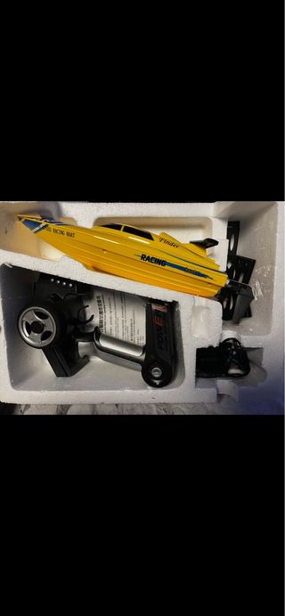 Barco de RC WLtoys Freedom 2.4 GHz