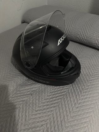 Casco de moto AXXIS negro