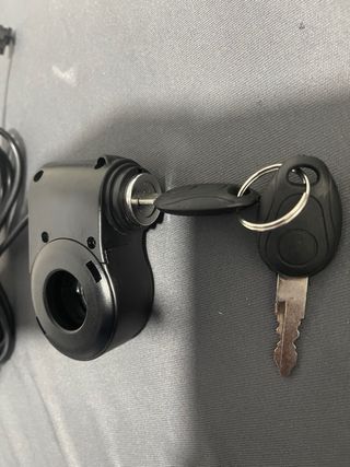 Llave de contacto patinete eléctrico con cable